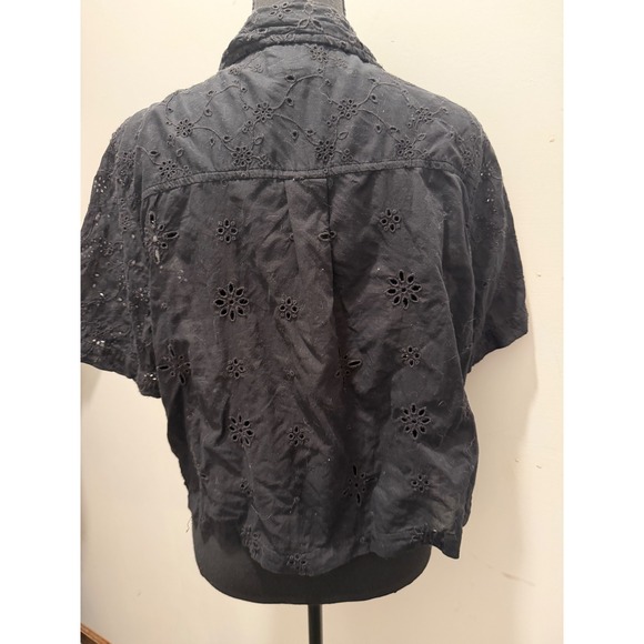 American Eagle Black Eyelet Crochet Patchwork Button Down Shirt Large - Picture 3 of 6